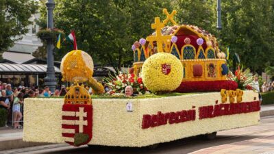 Hajduszoboszlo-latnivalok-viragkarneval-2-1024x576
